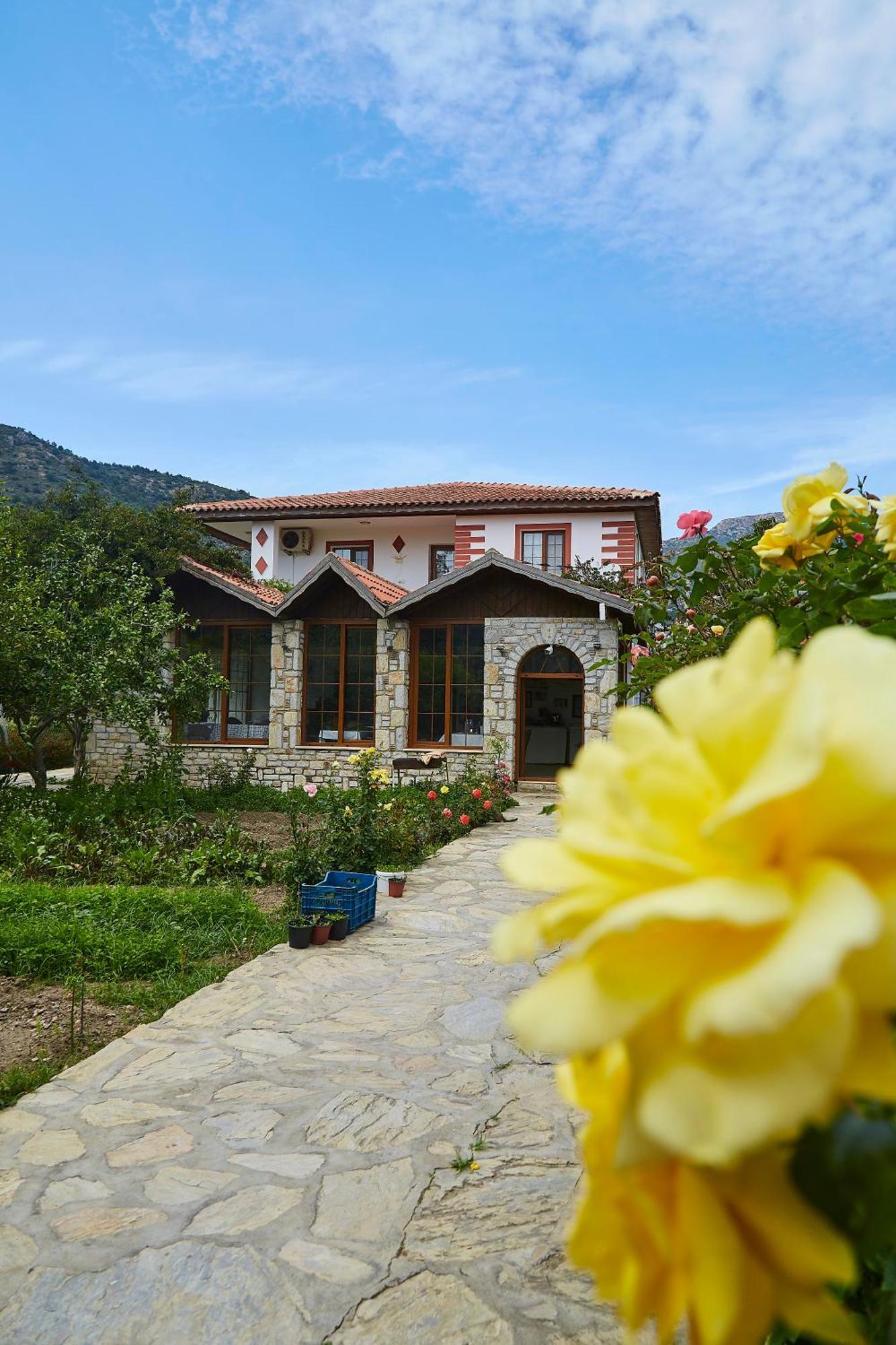 Melinda Pension & Restaurant Месудие Экстерьер фото